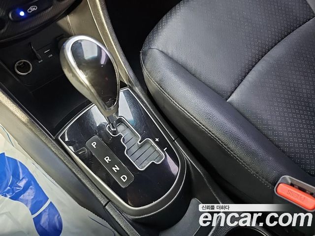 Hyundai Accent (New) Diesel 1.6 VGT Modern 2017 — фото 8