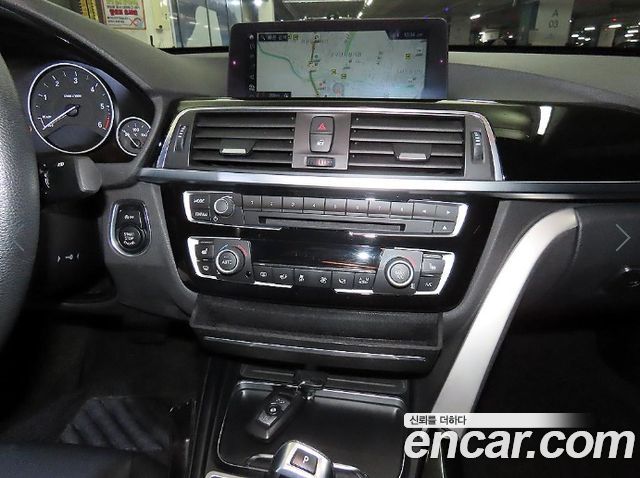 BMW 3 Series GT (F34) GT 320d xDrive 2018 — фото 15
