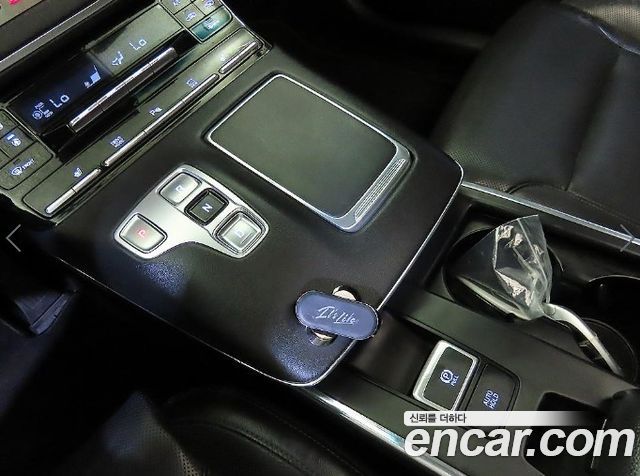 Hyundai Grandeur (IG) 3.0 LPi Rent Car Premium 2023 — фото 16