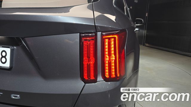 Kia Sorento (IV) Gasoline 2.5T 2WD Prestige 2022 — фото 17