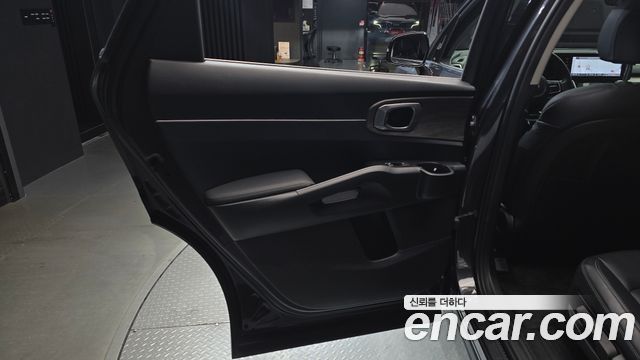 Kia Sorento (IV) Gasoline 2.5T 2WD Prestige 2022 — фото 19
