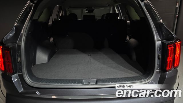 Kia Sorento (IV) Gasoline 2.5T 2WD Prestige 2022 — фото 21