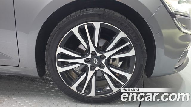 Renault Korea SM6 1.8 TCe Premiere 2021 — фото 21