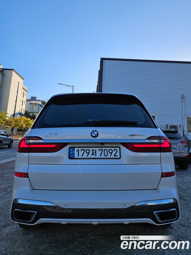BMW X7 (G07) xDrive 40i M Sport 6STR 2020 — фото 2