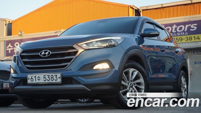 Hyundai Tucson Diesel 2.0 2WD Style 2016 — фото 2