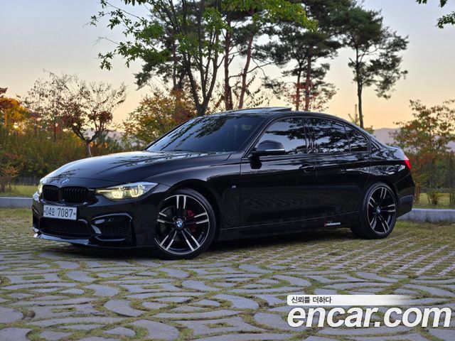 BMW 3 Series (F30) 330i M Sport Shadow
