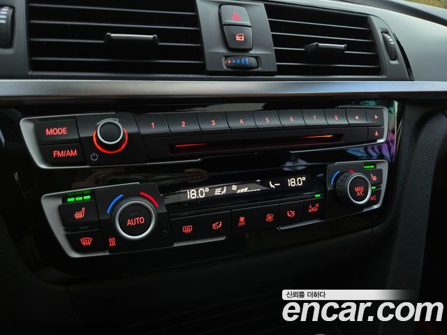 BMW 3 Series (F30) 330i M Sport Shadow 2018 — фото 21
