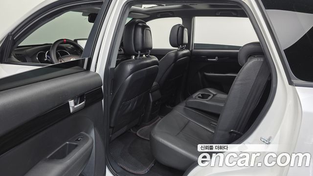 Kia Sorento R Diesel 2.0 2WD TLX Premium 2012 — фото 12