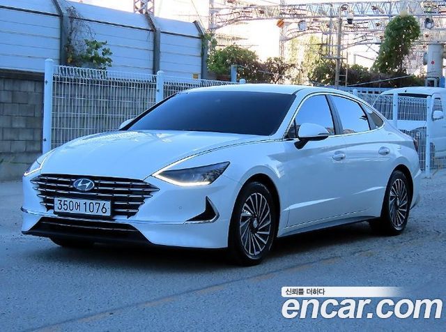 Hyundai Sonata Hybrid (DN8) Premium Family 2021 — фото 2