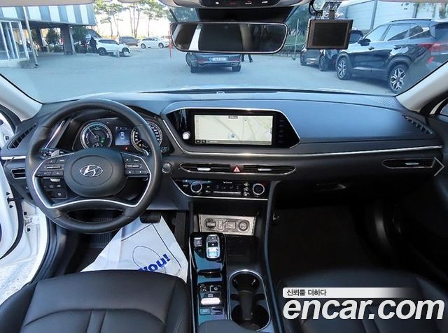 Hyundai Sonata Hybrid (DN8) Premium Family 2021 — фото 7