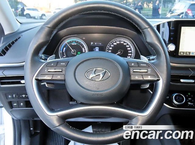 Hyundai Sonata Hybrid (DN8) Premium Family 2021 — фото 8