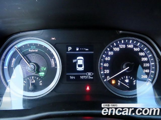 Hyundai Sonata Hybrid (DN8) Premium Family 2021 — фото 9
