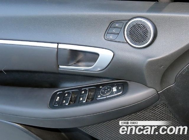 Hyundai Sonata Hybrid (DN8) Premium Family 2021 — фото 15