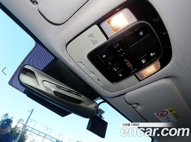 Hyundai Sonata Hybrid (DN8) Premium Family 2021 — фото 20