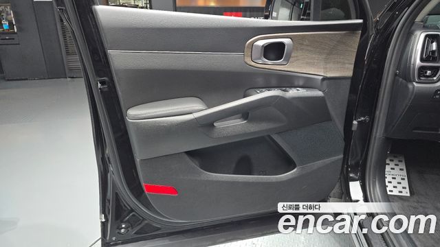 Kia Sorento (IV) Gasoline 2.5T 2WD Prestige 2022 — фото 24