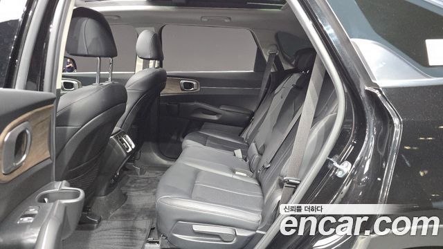 Kia Sorento (IV) Gasoline 2.5T 2WD Prestige 2022 — фото 26