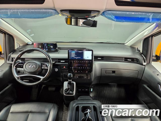 Hyundai Staria L3.5  Kinder Safety Car 11-Seater 2022 — фото 7
