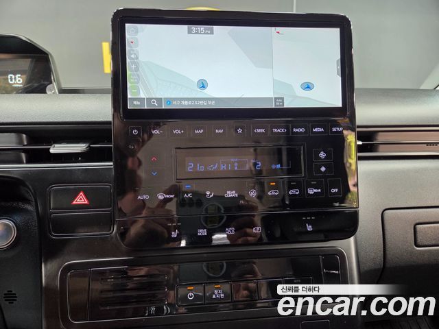 Hyundai Staria L3.5  Kinder Safety Car 11-Seater 2022 — фото 17