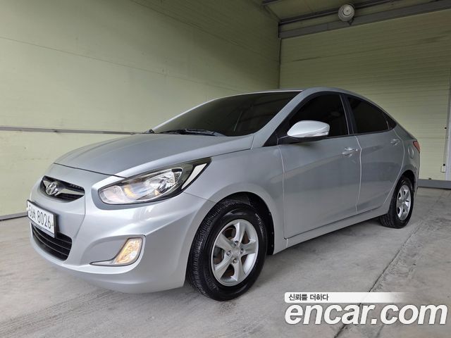 Hyundai Accent (New) 1.4 VVT Premier 2012 — фото 2