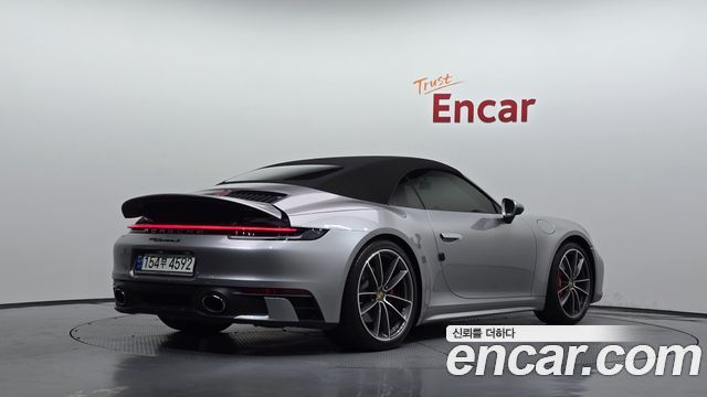 Porsche 911 (992) Carrera S Cabriolet 2021 — фото 2