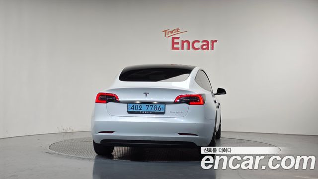 Tesla Model 3 Long Range AWD 2022 — фото 4