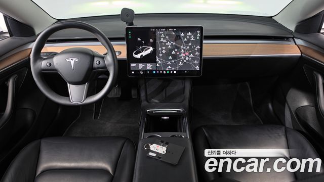 Tesla Model 3 Long Range AWD 2022 — фото 7