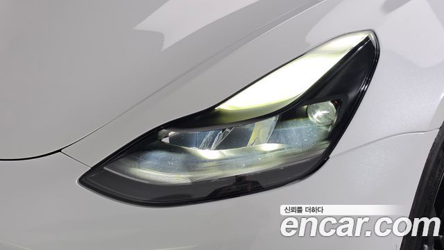 Tesla Model 3 Long Range AWD 2022 — фото 22