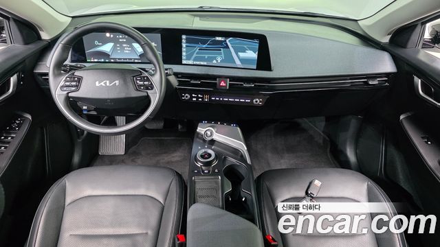 Kia EV6 Long Range Air 2023 — фото 7