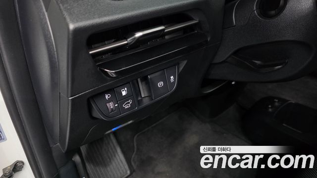 Kia EV6 Long Range Air 2023 — фото 18