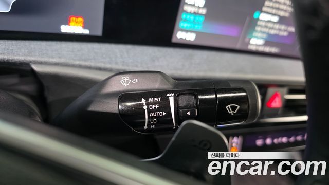 Kia EV6 Long Range Air 2023 — фото 27