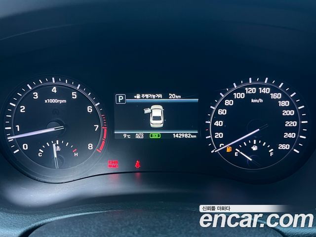 Genesis G80 3.3 GDI Luxury 2017 — фото 16