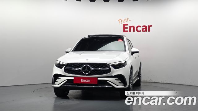 Mercedes-Benz GLC-Class (X254) GLC300 4MATIC Coupe 2024 — фото 3