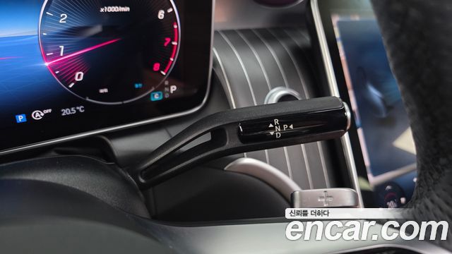Mercedes-Benz GLC-Class (X254) GLC300 4MATIC Coupe 2024 — фото 9