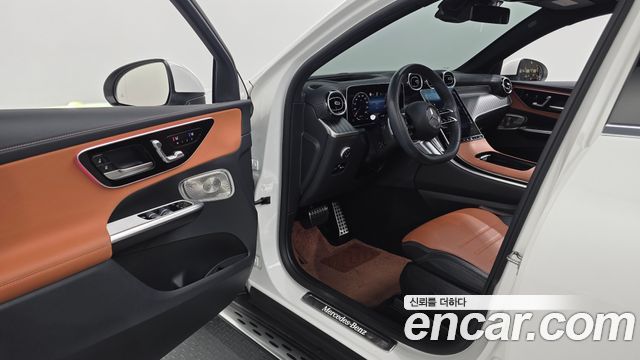 Mercedes-Benz GLC-Class (X254) GLC300 4MATIC Coupe 2024 — фото 10