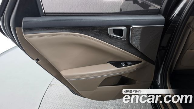 Kia K8 Hybrid Noblesse 2022 — фото 25