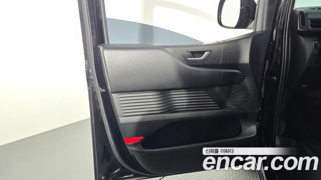 Hyundai Staria Cargo 5-Seater Modern 2025 — фото 24