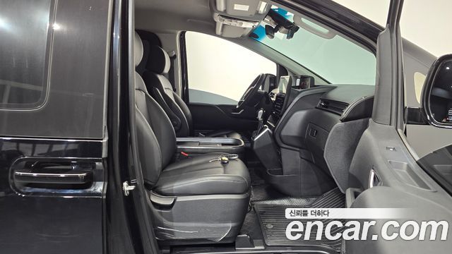 Hyundai Staria Cargo 5-Seater Modern 2025 — фото 26