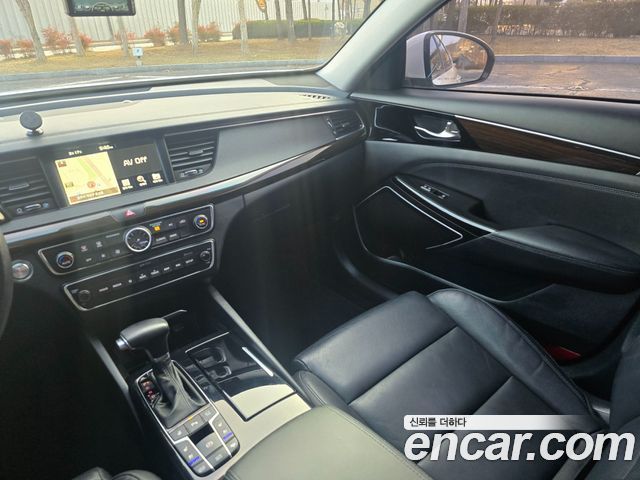 Kia K7 3.0 LPI Luxury (Rental Car) 2019 — фото 17