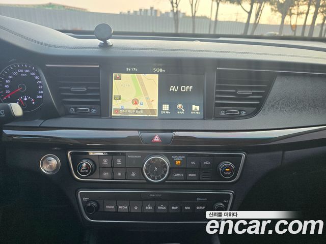 Kia K7 3.0 LPI Luxury (Rental Car) 2019 — фото 19