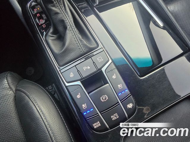 Kia K7 3.0 LPI Luxury (Rental Car) 2019 — фото 23