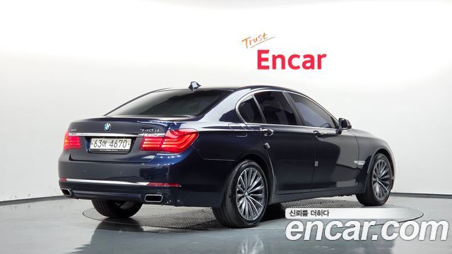 BMW 7 Series (F01) 740d xDrive Individual 2015 — фото 2