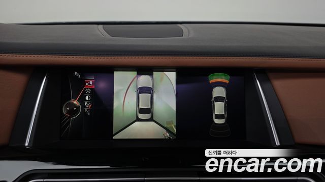 BMW 7 Series (F01) 740d xDrive Individual 2015 — фото 16