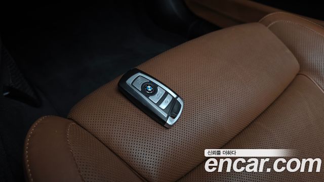 BMW 7 Series (F01) 740d xDrive Individual 2015 — фото 17