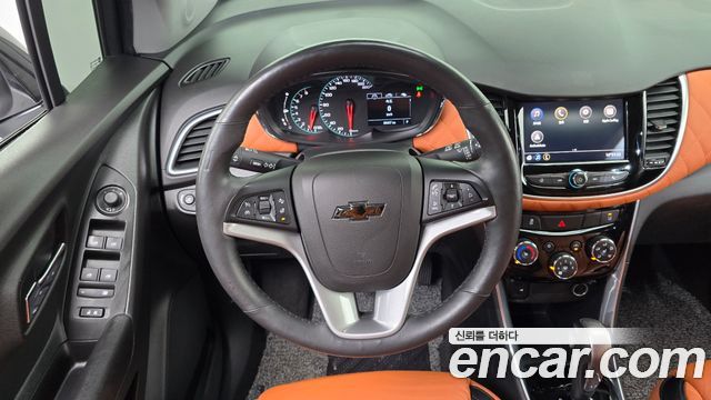 Chevrolet Trax 1.4 Premier 2021 — фото 13