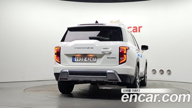 KG Mobility (SsangYong) Torres Gasoline 1.5 2WD T5 2023 — фото 4