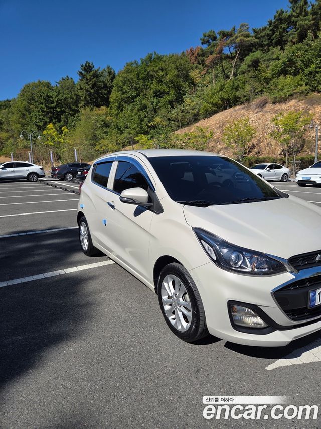 Chevrolet Spark Premier 2021 — фото 2