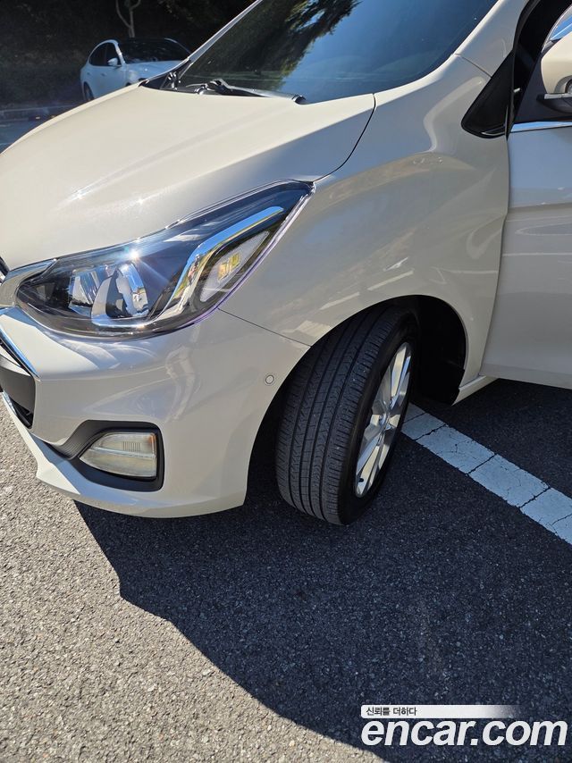 Chevrolet Spark Premier 2021 — фото 22