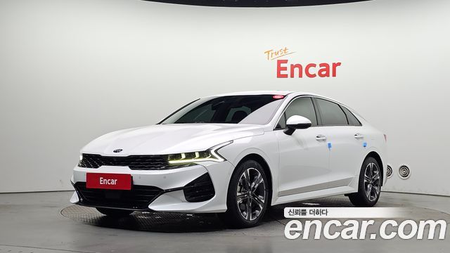 Kia K5 (III) 2.0 Signature