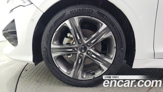 Kia K5 (III) 2.0 Signature 2020 — фото 5