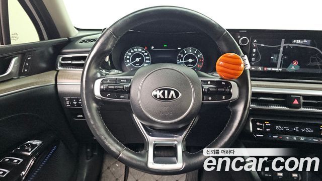 Kia K5 (III) 2.0 Signature 2020 — фото 18